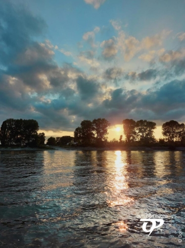 Sonnenuntergang windige See